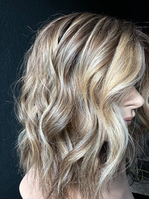 18” ALLURE PREMIUM EUROPEAN WIG #2349