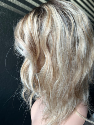 20” ELITE WAVY PREMIUM EUROPEAN WIG #2235