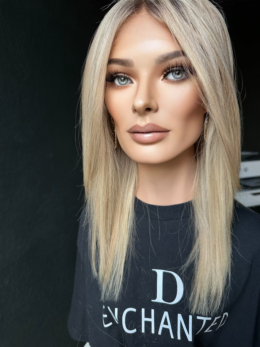 20” IVORY PREMIUM EUROPEAN WIG # 2215