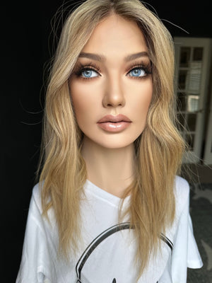 20" IVORY PREMIUM EUROPEAN WIG #2203