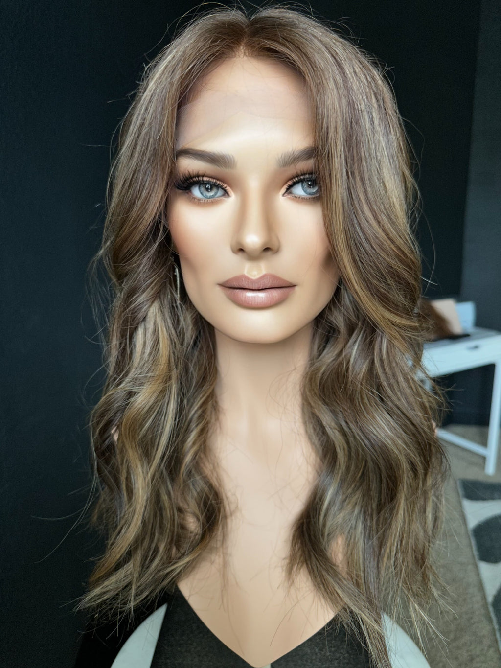 24” LACE TOP PREMIUM EUROPEAN WIG #2280