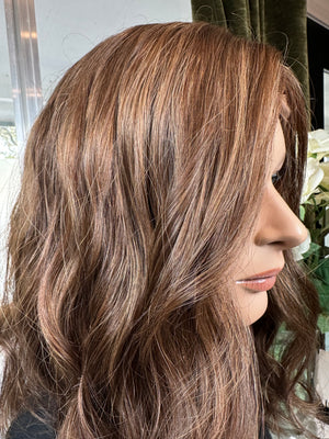 24" ELITE WAVY PREMIUM EUROPEAN WIG #2107