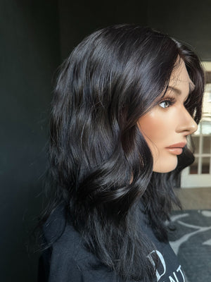 20” ALLURE WAVY PREMIUM EUROPEAN WIG #2184