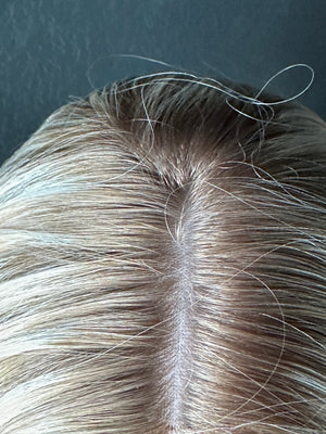 25” IVORY PREMIUM EUROPEAN WIG #W005