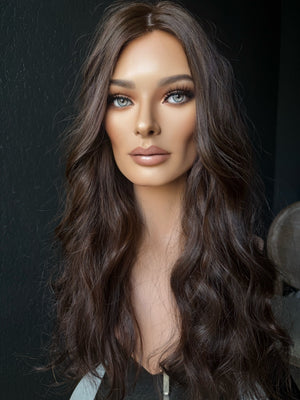 26” 8x8 CHIC WAVY PREMIUM EUROPEAN TOPPER #531