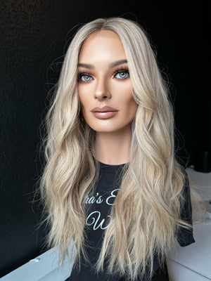 24” ELEGANCE PREMIUM  EUROPEAN WIG #2058